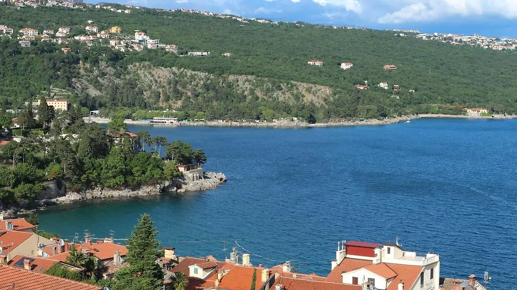 Apartments Komel Opatija