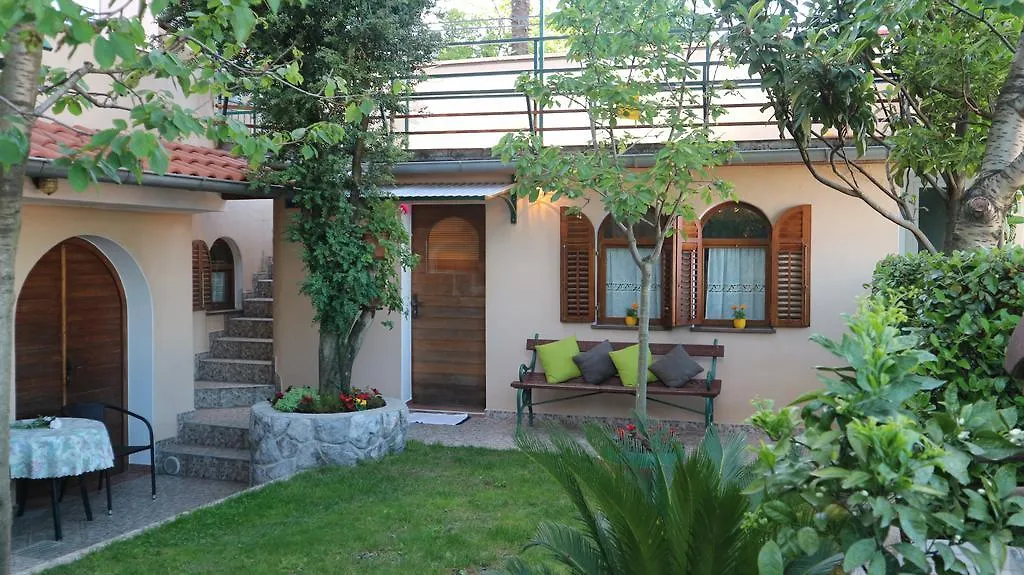 Apartments Komel Opatija Kroatien