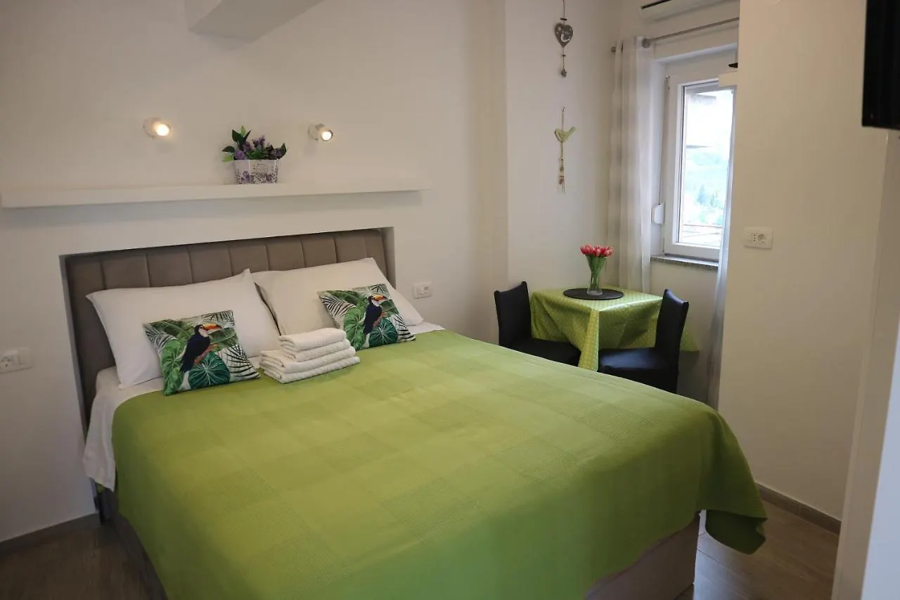 Apartments Komel 0*, Opatija Croatia