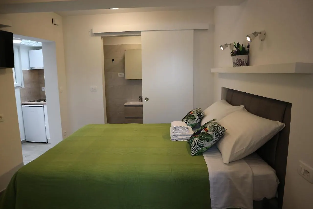 Apartments Komel  Opatija