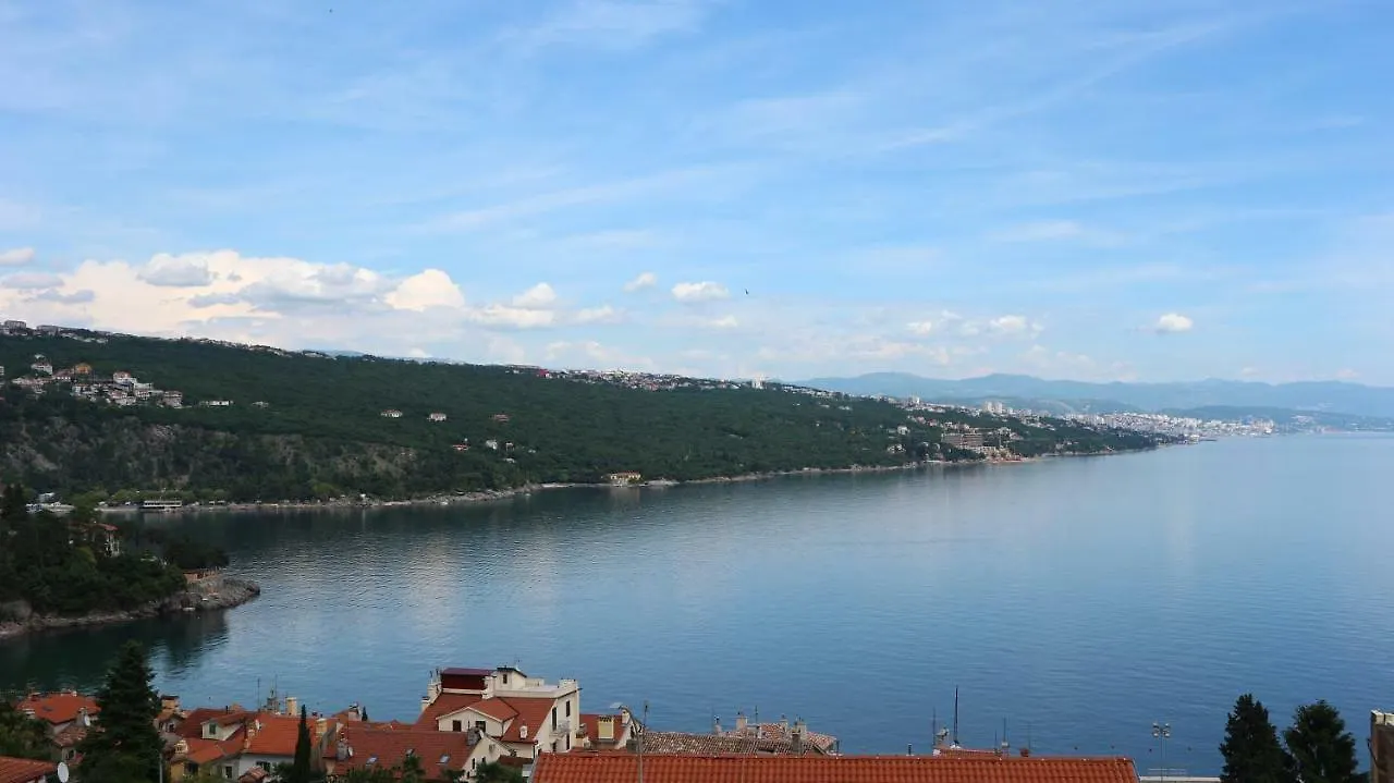 Apartments Komel Opatija